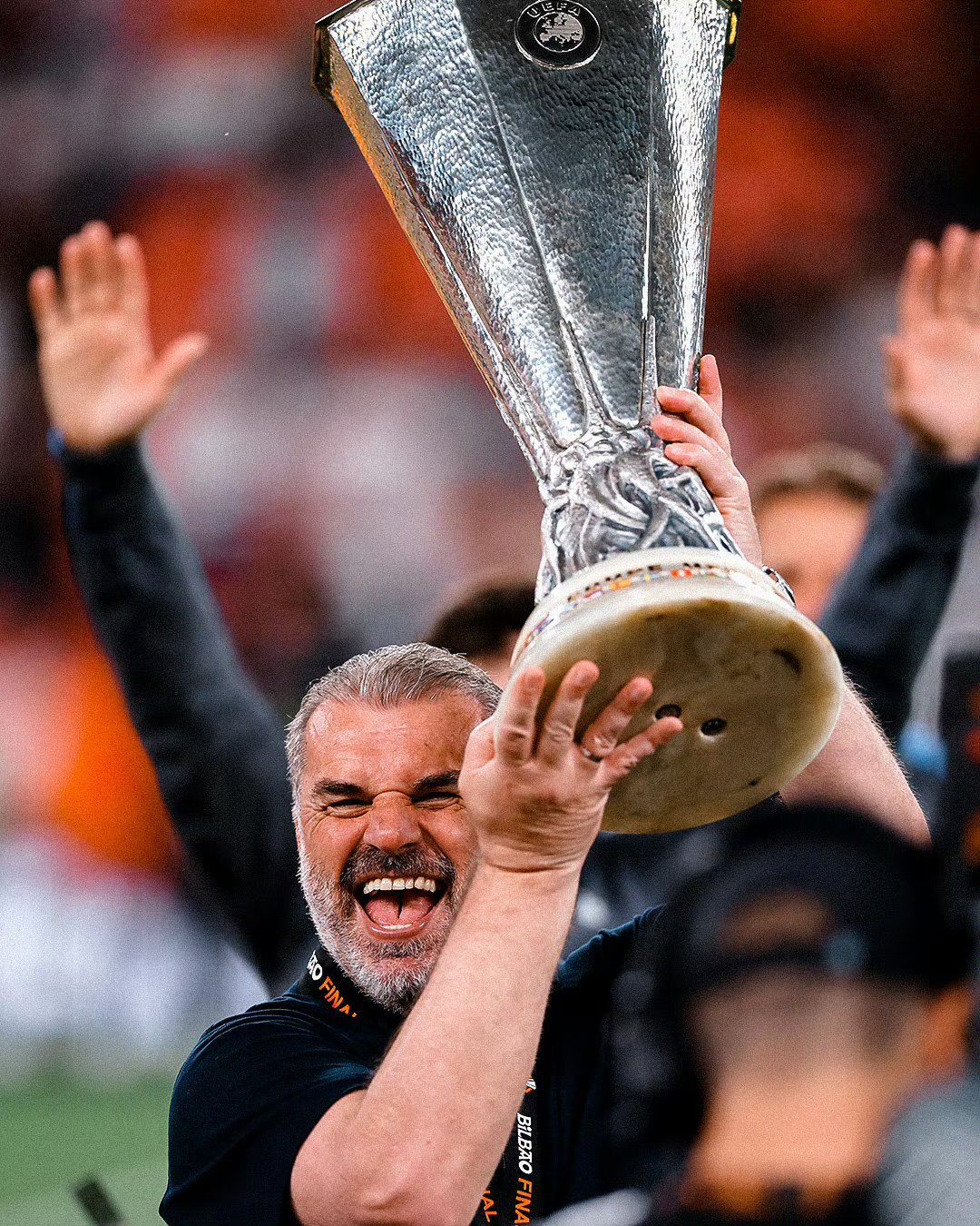 皇马虎头蛇尾遭逆转,埃因霍温晋级欧联杯 皇马虎头蛇尾遭逆转,埃因霍温晋级欧联杯