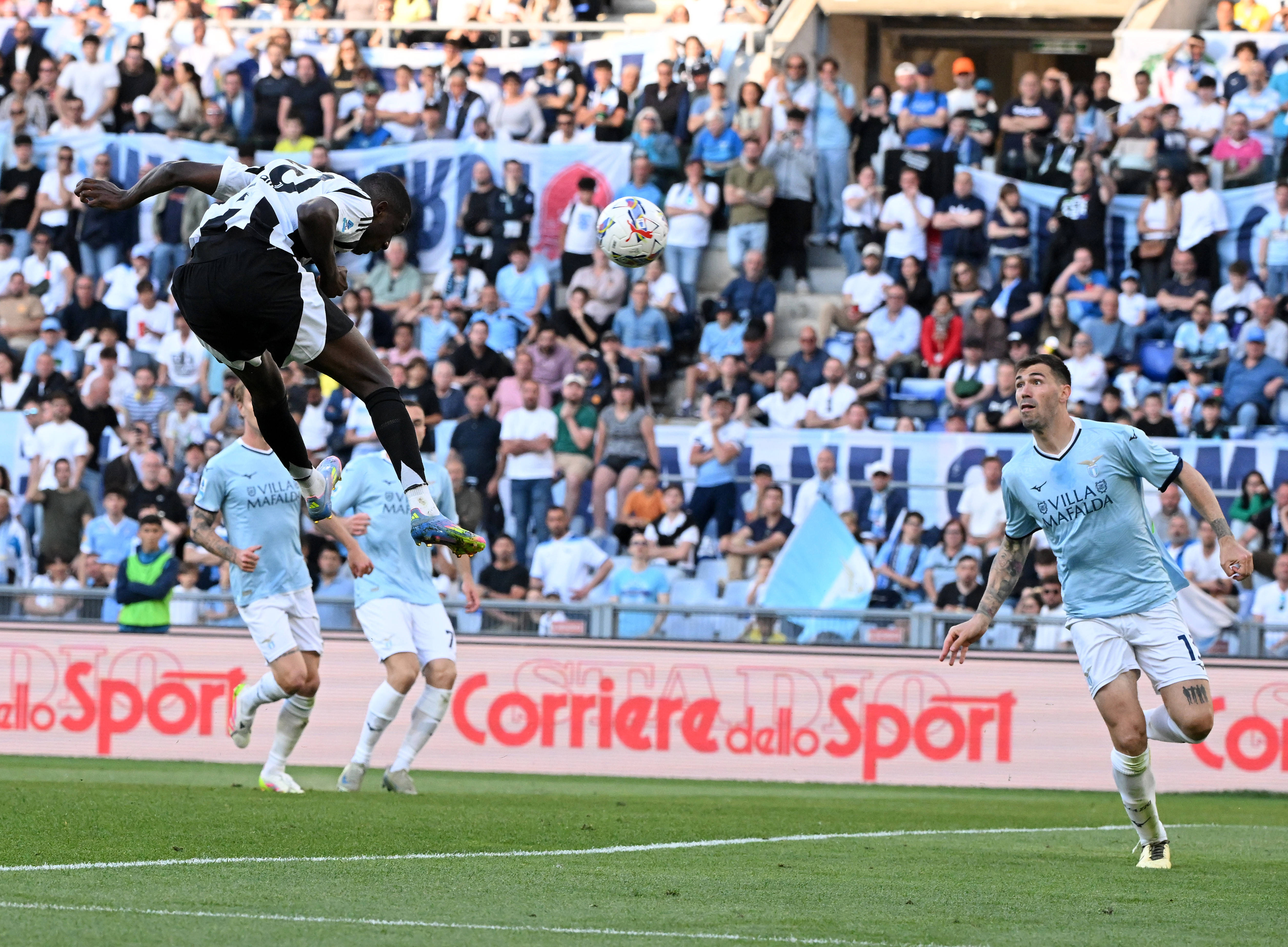 关于尤文图斯险胜晋级八强,赛季表现逐渐好转的信息 关于尤文图斯险胜晋级八强,赛季表现逐渐好转的信息