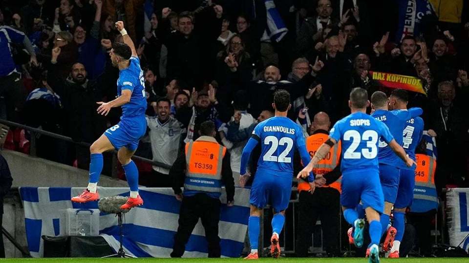 丹麦客场大胜奥地利，提前取得胜利