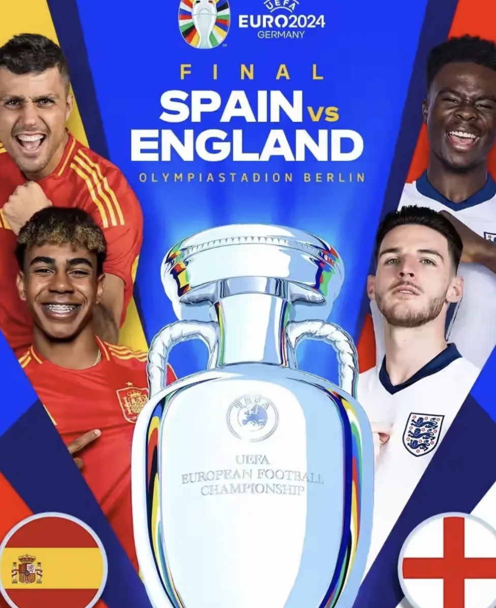 顶级球队争夺国家杯冠军，战火纷飞