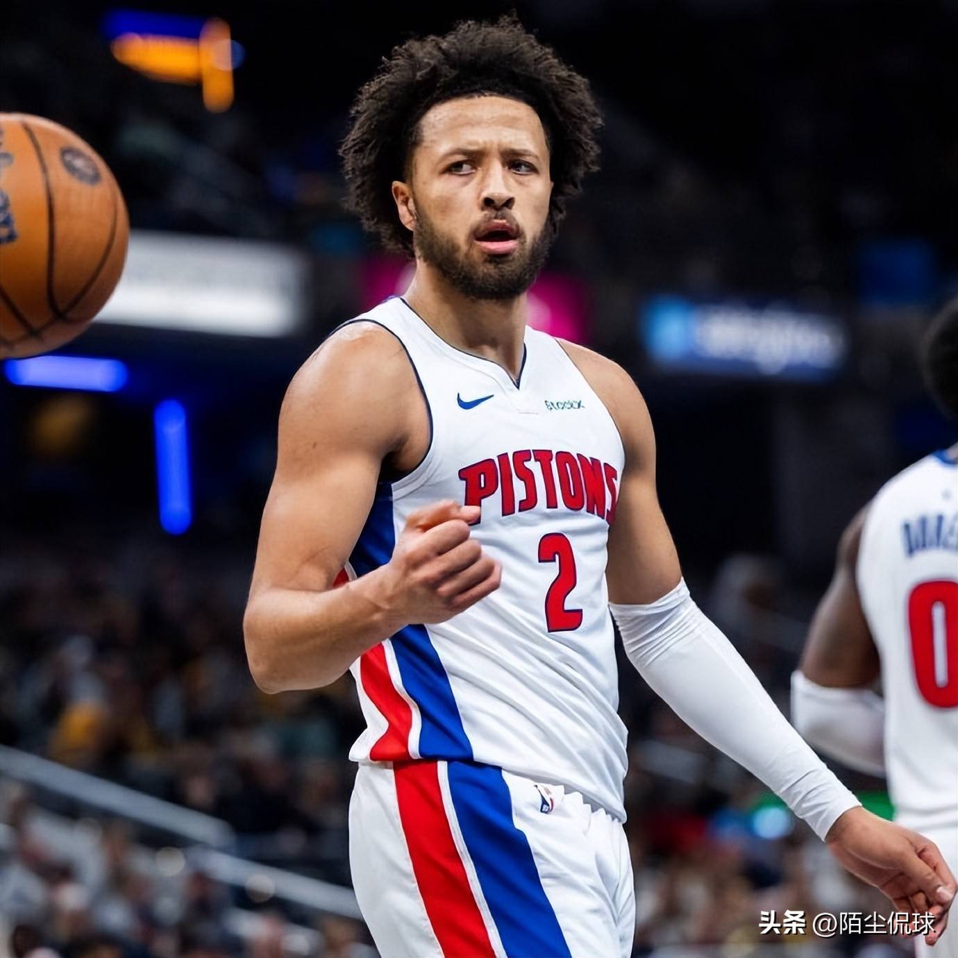 关于活塞防守表现出色，力保主场胜利的信息