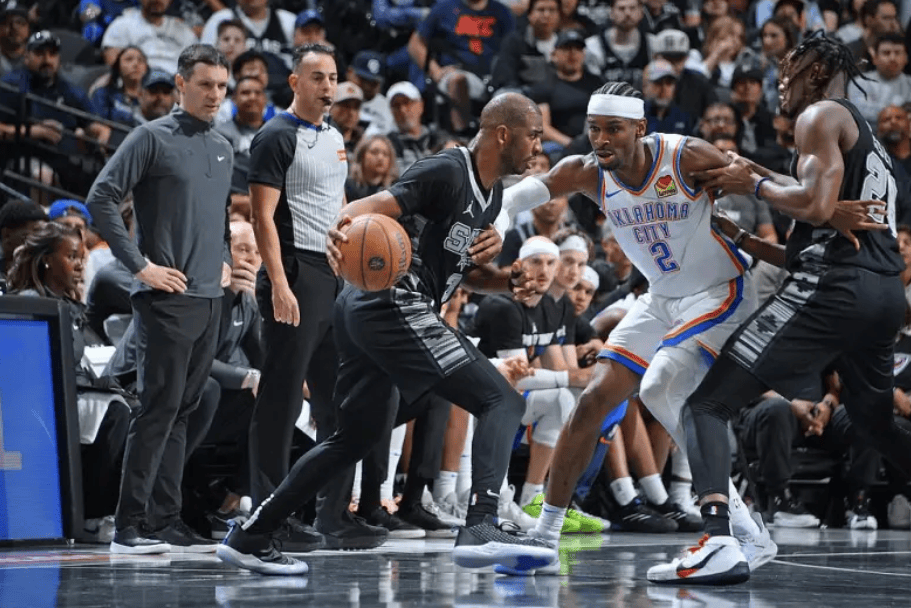 火箭力克太阳,保罗高效助攻 火箭力克太阳,保罗高效助攻