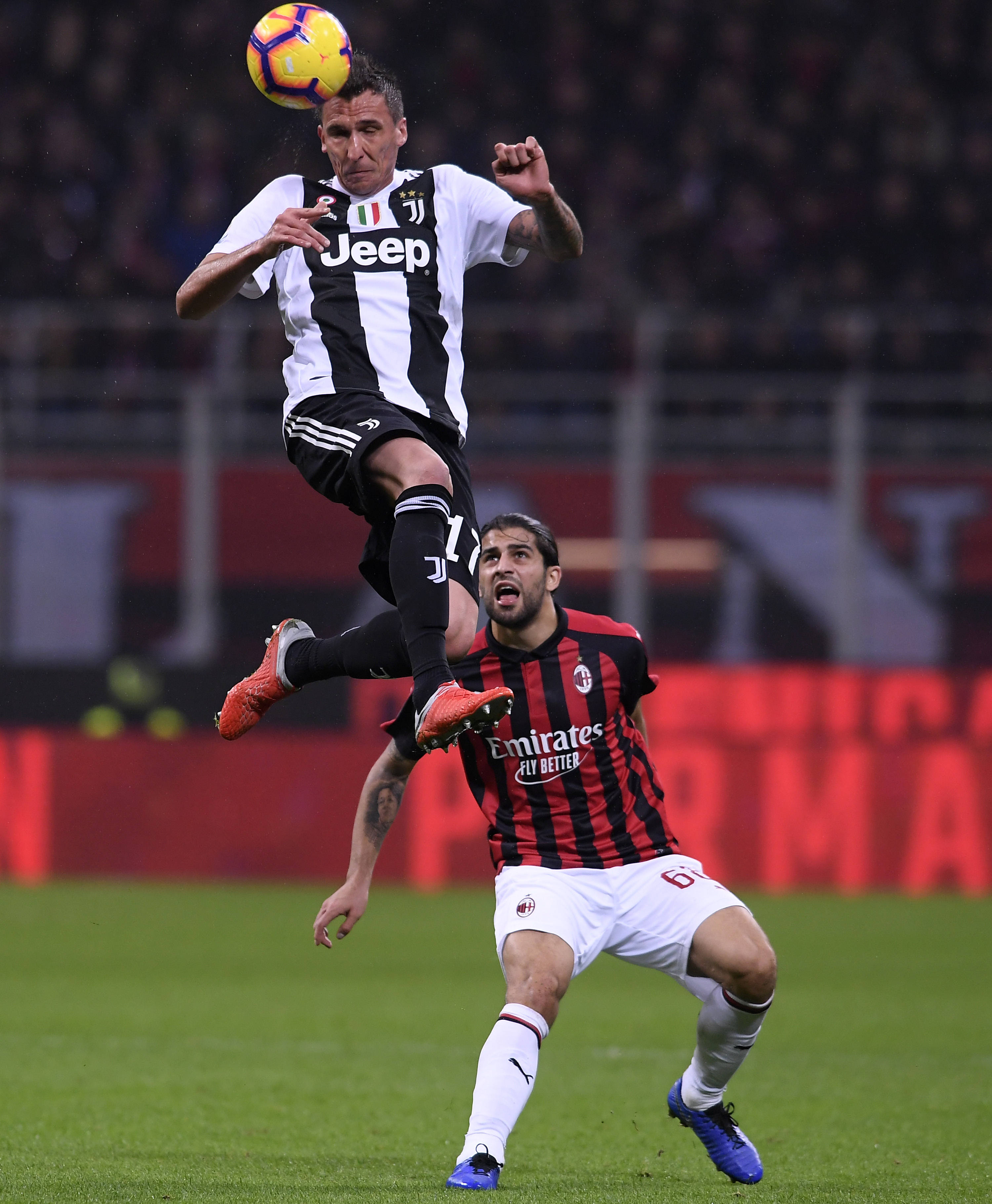 关于尤文图斯与那不勒斯展开较量,胜负难分的信息 关于尤文图斯与那不勒斯展开较量,胜负难分的信息