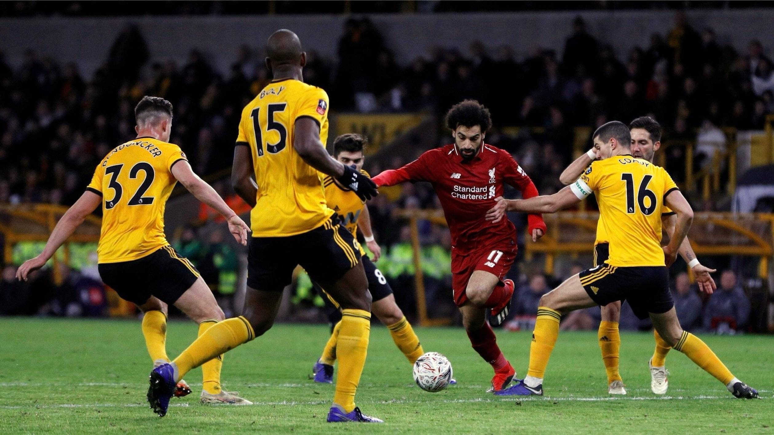 狼队客场取得关键胜利,保级前景晴朗的简单介绍 狼队客场取得关键胜利,保级前景晴朗的简单介绍